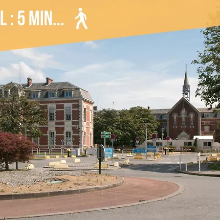 Regis - Jardin-parking-wifi-equipe *